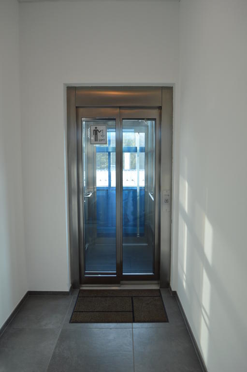Turmoel Hotel Allhaming Zewnętrze zdjęcie