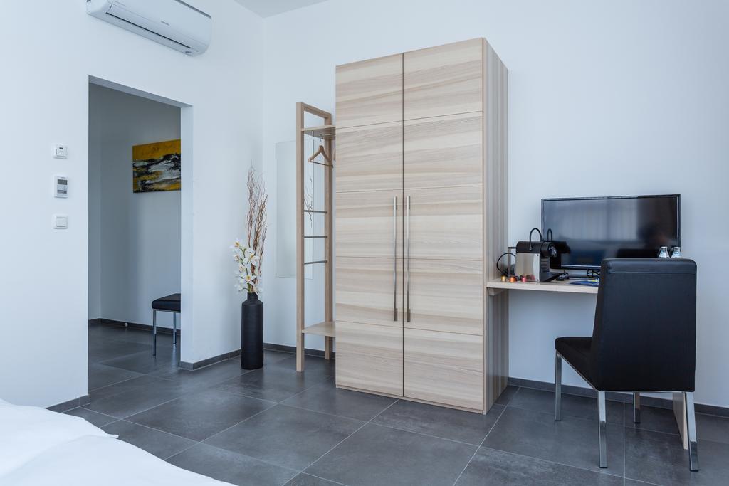Turmoel Hotel Allhaming Zewnętrze zdjęcie